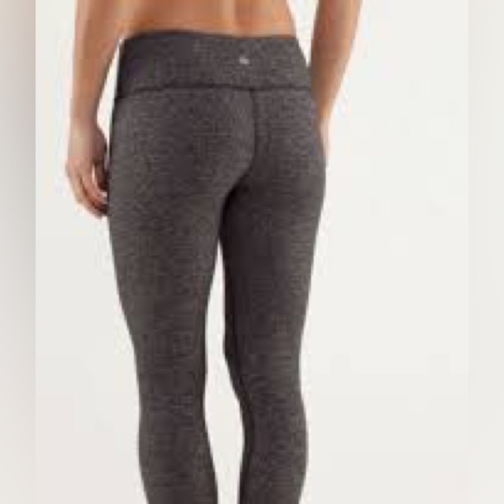 Lululemon Low rise Capri